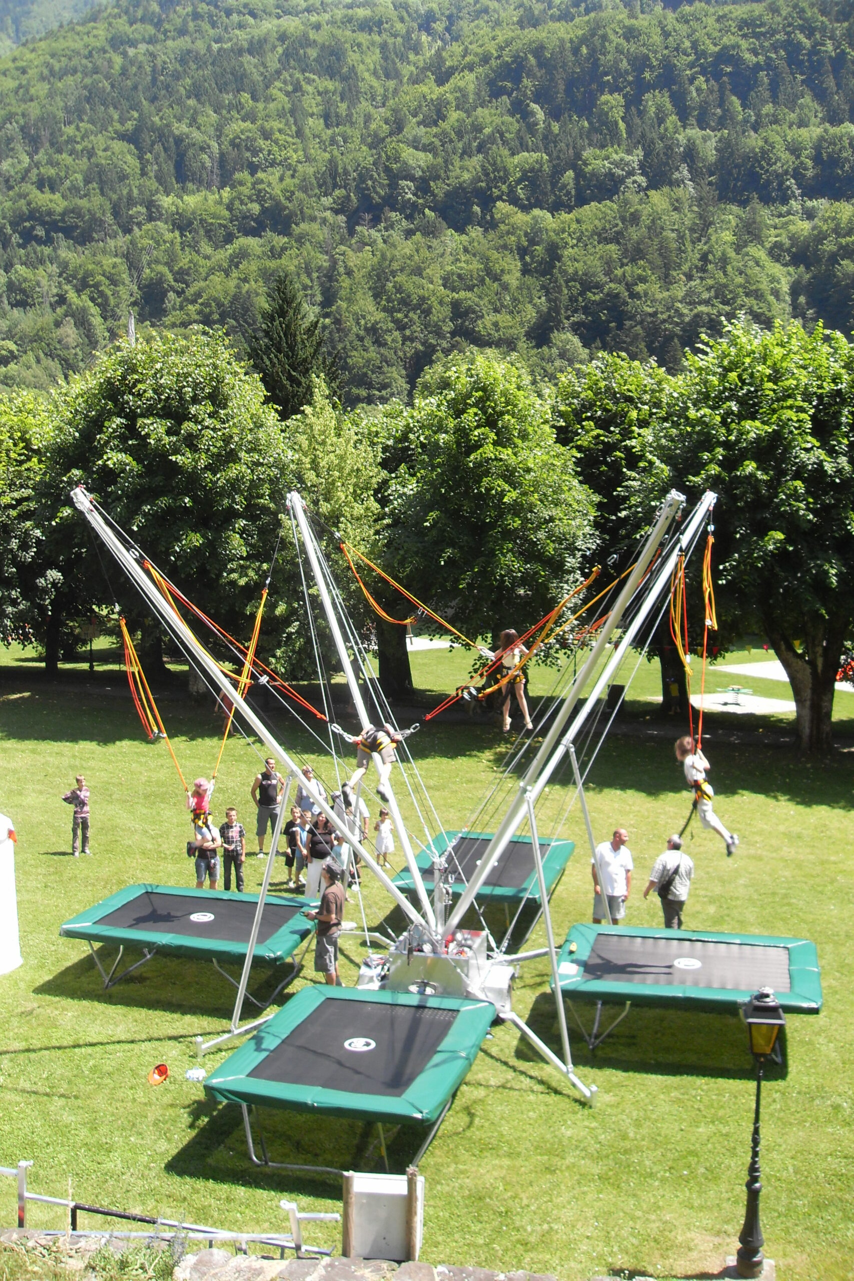 Fabricant de bungy trampoline
