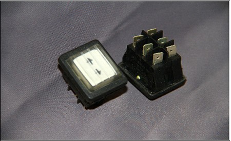 images Interrupteur pour télécommande standard