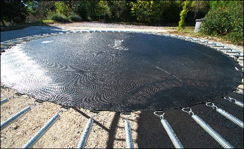 TOILE DE SAUT (NOIRE)