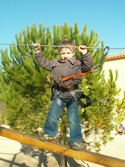 arcours acrobatique enfant